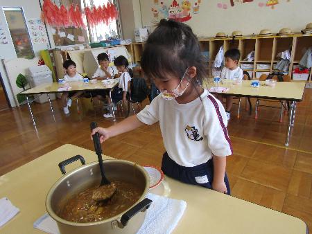 そらカレー配膳