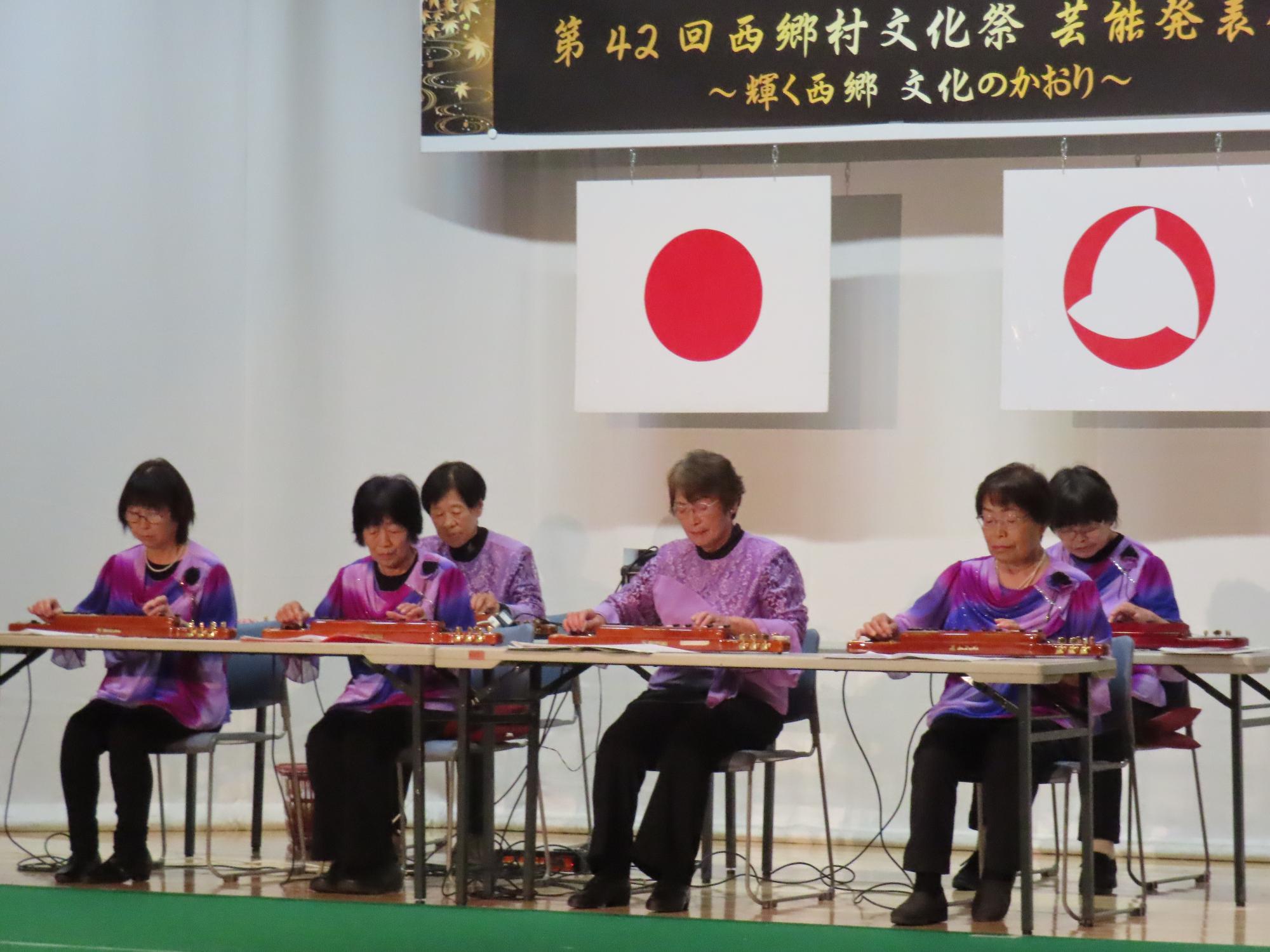芸能発表会（令和6年度の様子）